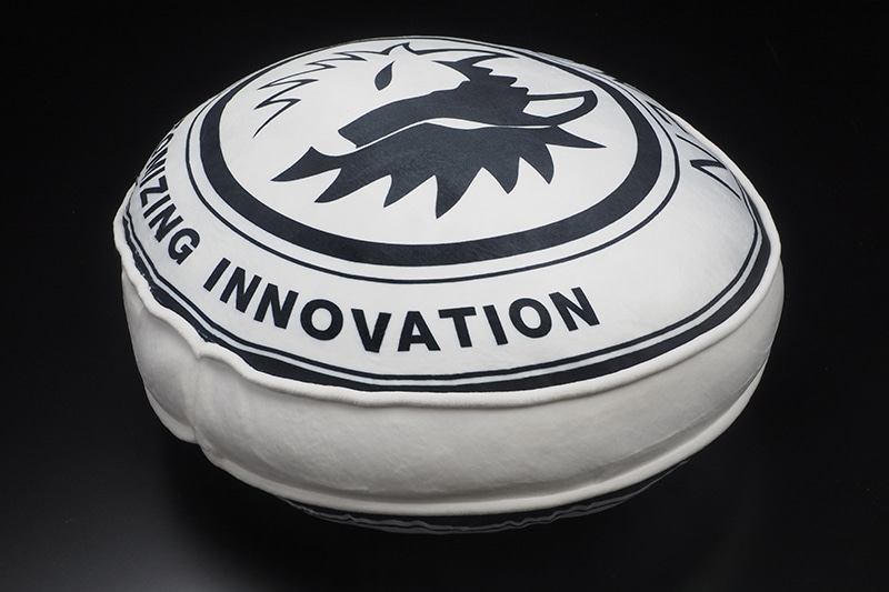 ロゴマーククッション