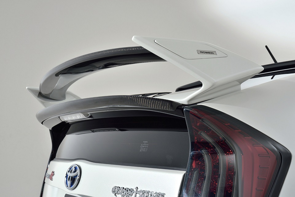 リアガーニーフラップ	30PRIUS *FRP