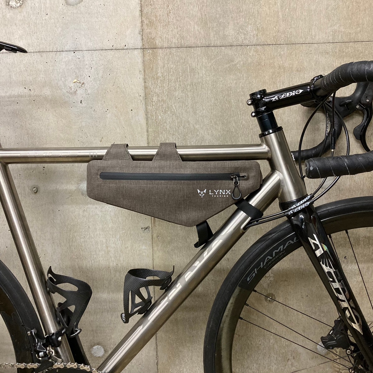 ��ž�� �ե졼�।��ʡ��Хå� (S) �ɿ� ������ ȿ�� ���մ�ñ �͵� ����̵�� LYNX TOURING BAG LX217SJ �̶� �̳� �����ɥХ��� �������Х��� 