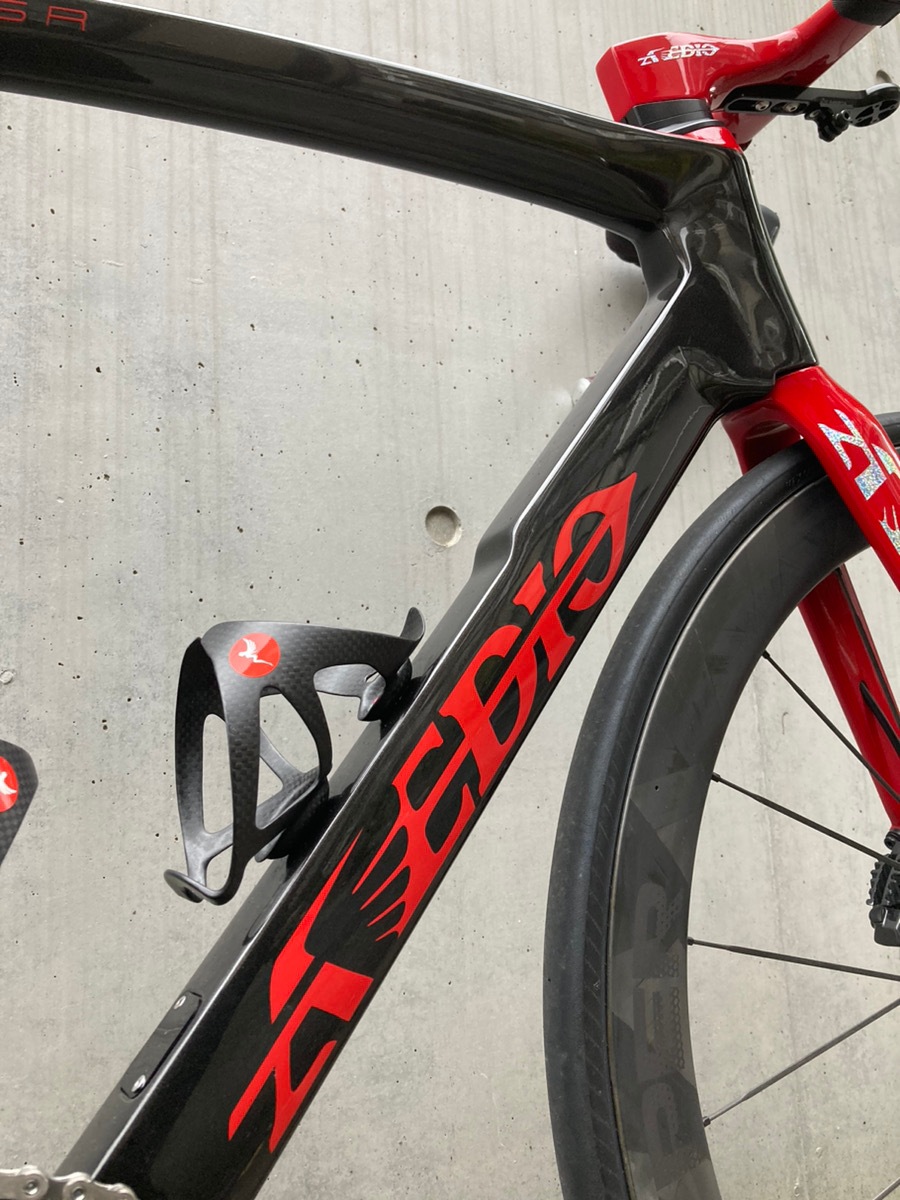 AVEDIO��CHARIS R DISC BLACK/RED���ե륫���ܥ�ե졼�ॻ�å� �������ɥХ���