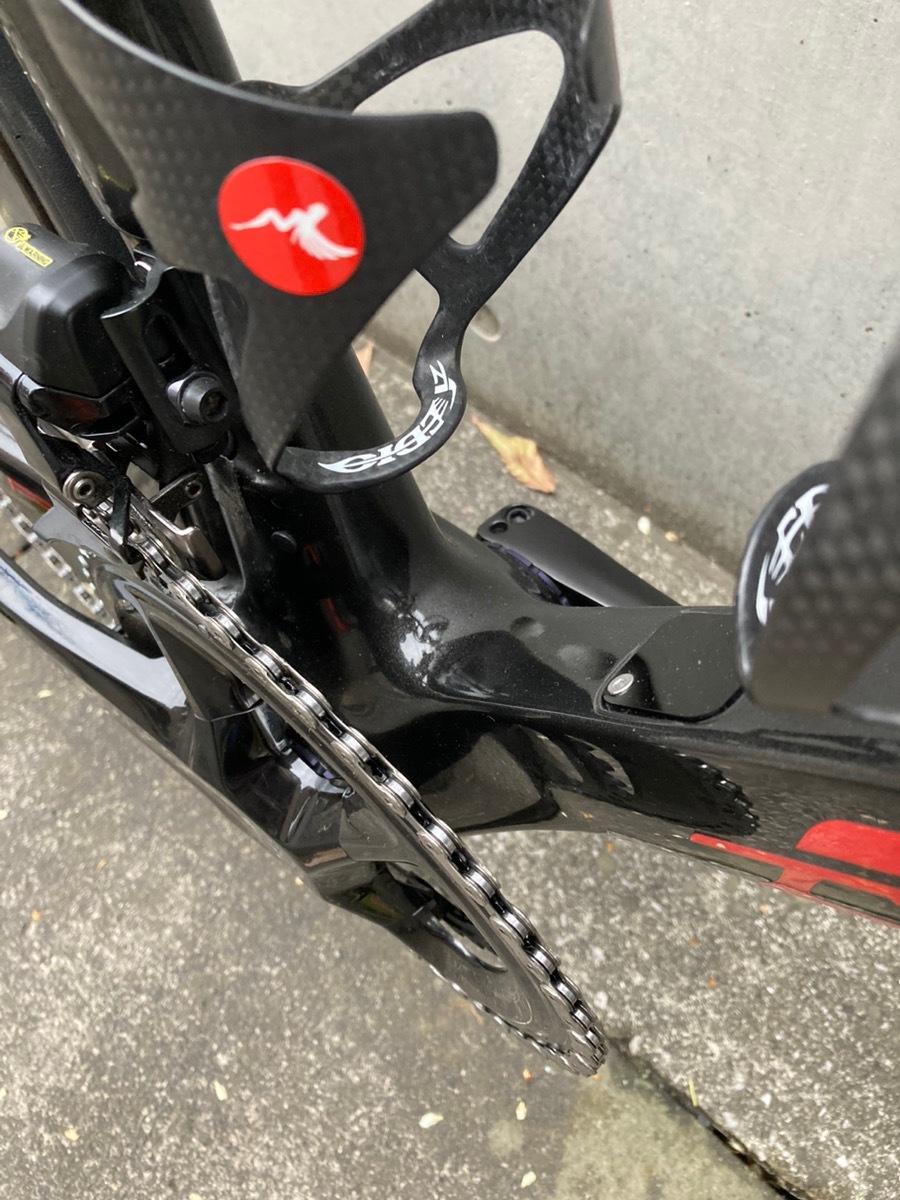 AVEDIO��CHARIS R DISC BLACK/RED���ե륫���ܥ�ե졼�ॻ�å� �������ɥХ���