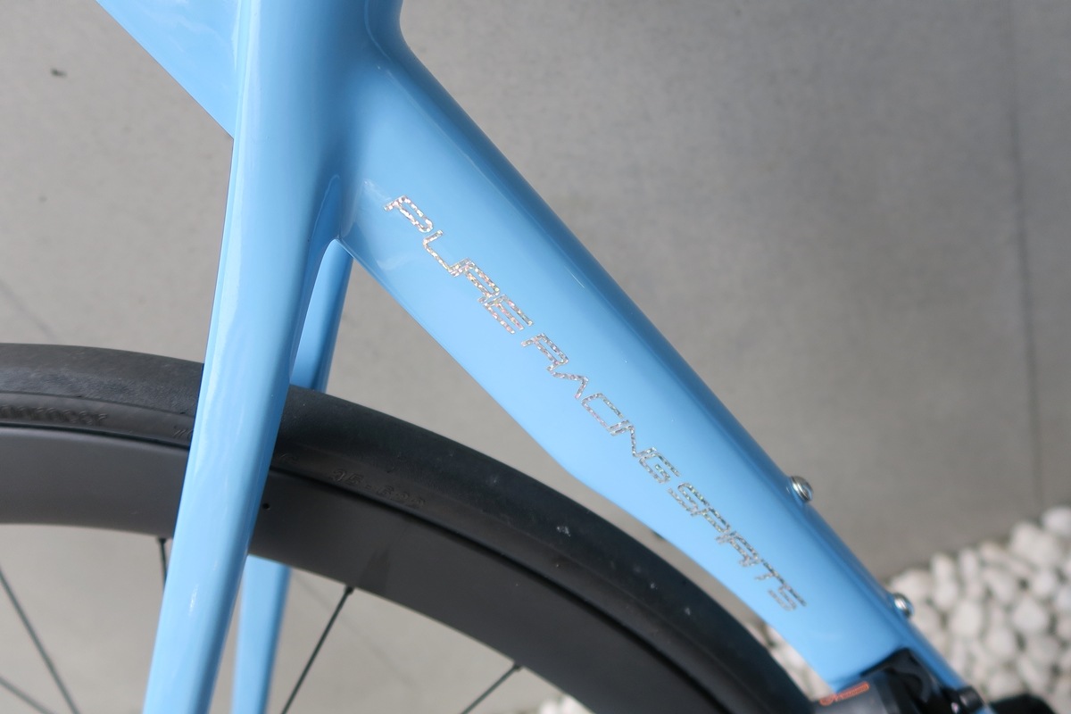 AVEDIO��CHARIS R DISC BLUE���ե륫���ܥ�ե졼�ॻ�å� �������ɥХ���