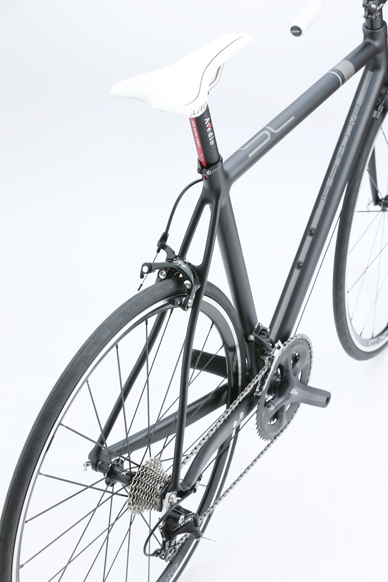 AVEDIOBACCHUS SL BLACKߥե졼ࡡܥեå