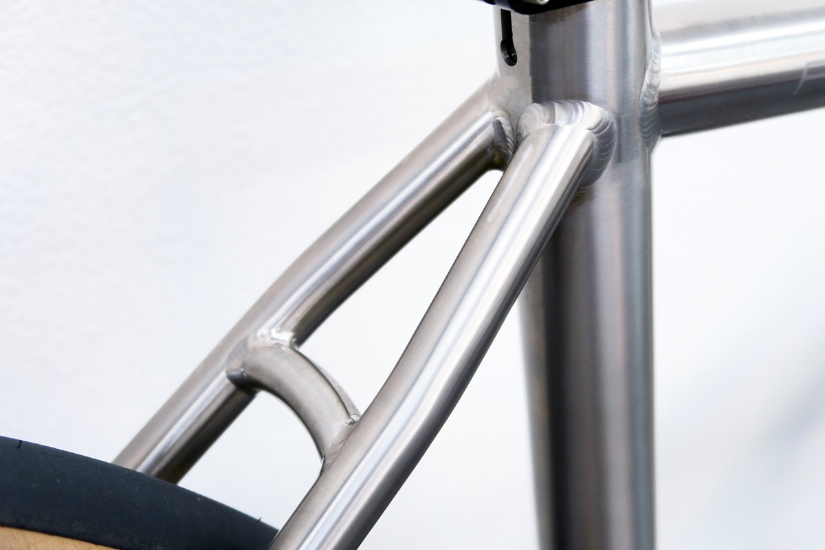 AVEDIO PEGASUS ADR ե ե졼 ɥХ ե졼ॻå