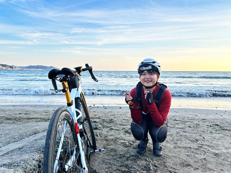 AVEDIO��CHARIS R DISC Aya's model��400����WHITE/UKON���ե륫���ܥ�ե졼�ॻ�å� Di2�侩�ե졼��