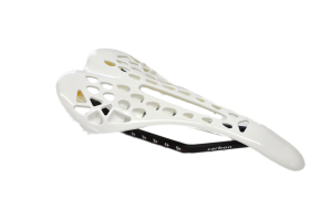 AVEDIO Air Fit CARBON �����ܥ�졼�� ���ɥ�