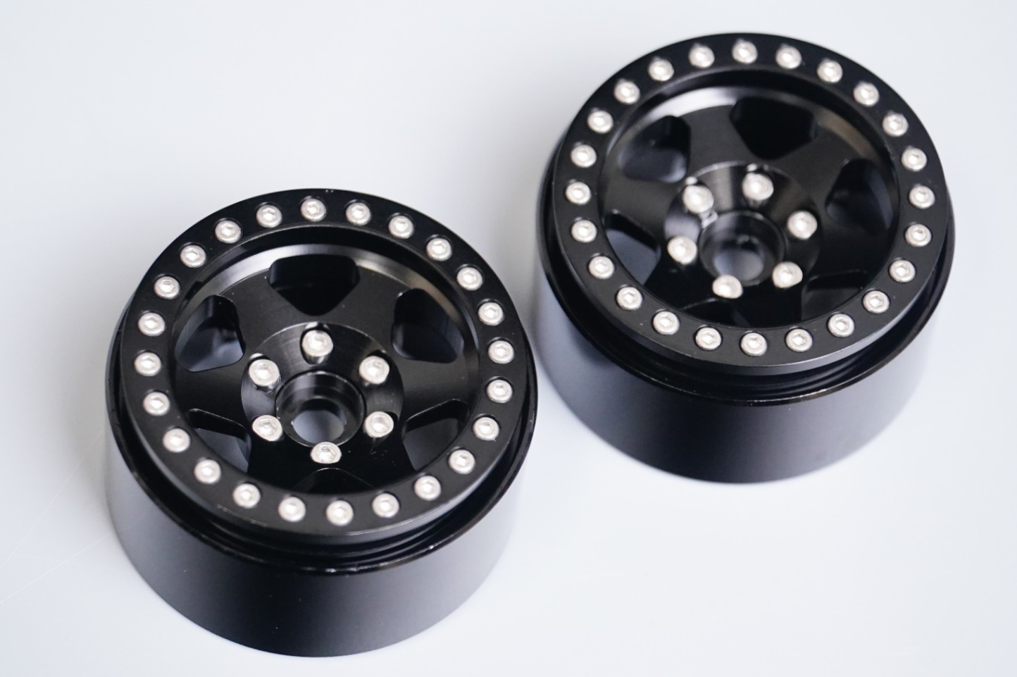 【新品】RC Channel 1.9ビードロックホイール　4本セット 1.9inch アルミ製ビードロックホイール(Black) 4本Set Crawler