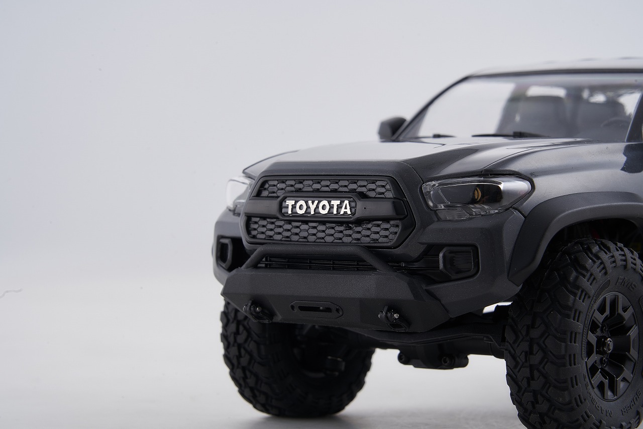 �ڼ���о��ʡ�FMSHOBBY ����FCX24M��1:24 TOYOTA TACOMA Grey�ڳ����ۥȥ西�������ޡ��饸�������֡�FMS12451RTRGY