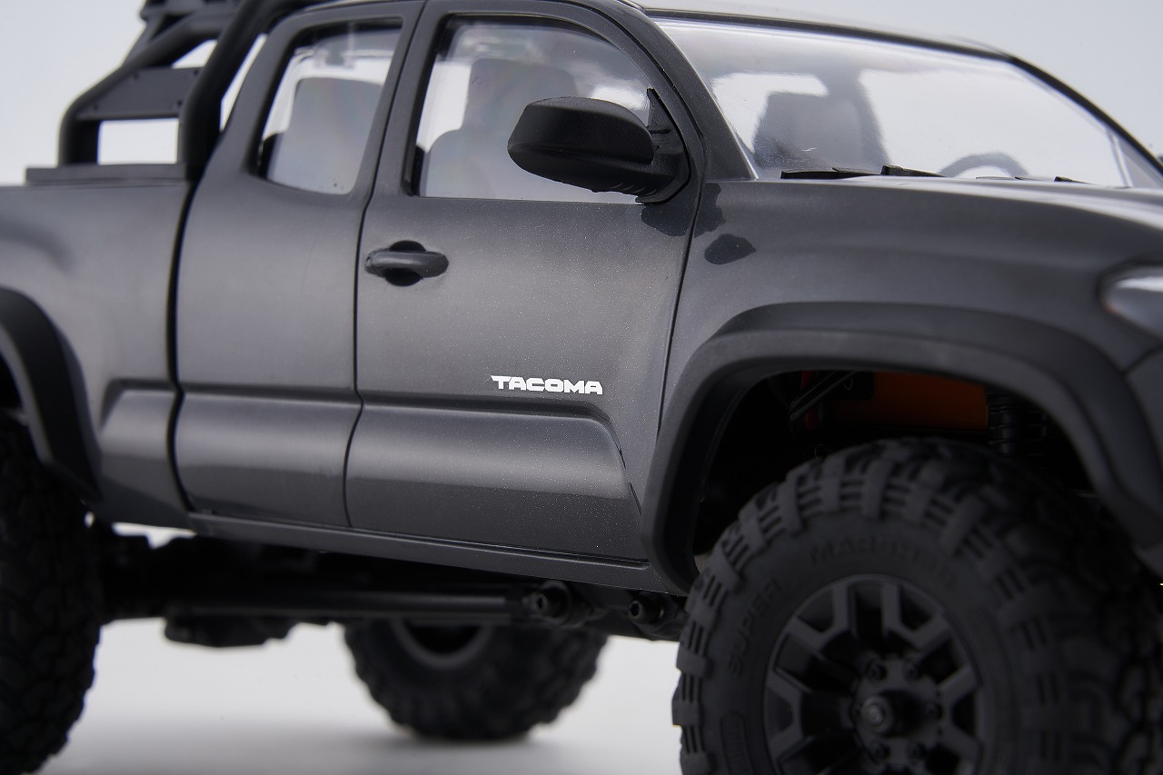 �ڼ���о��ʡ�FMSHOBBY ����FCX24M��1:24 TOYOTA TACOMA Grey�ڳ����ۥȥ西�������ޡ��饸�������֡�FMS12451RTRGY
