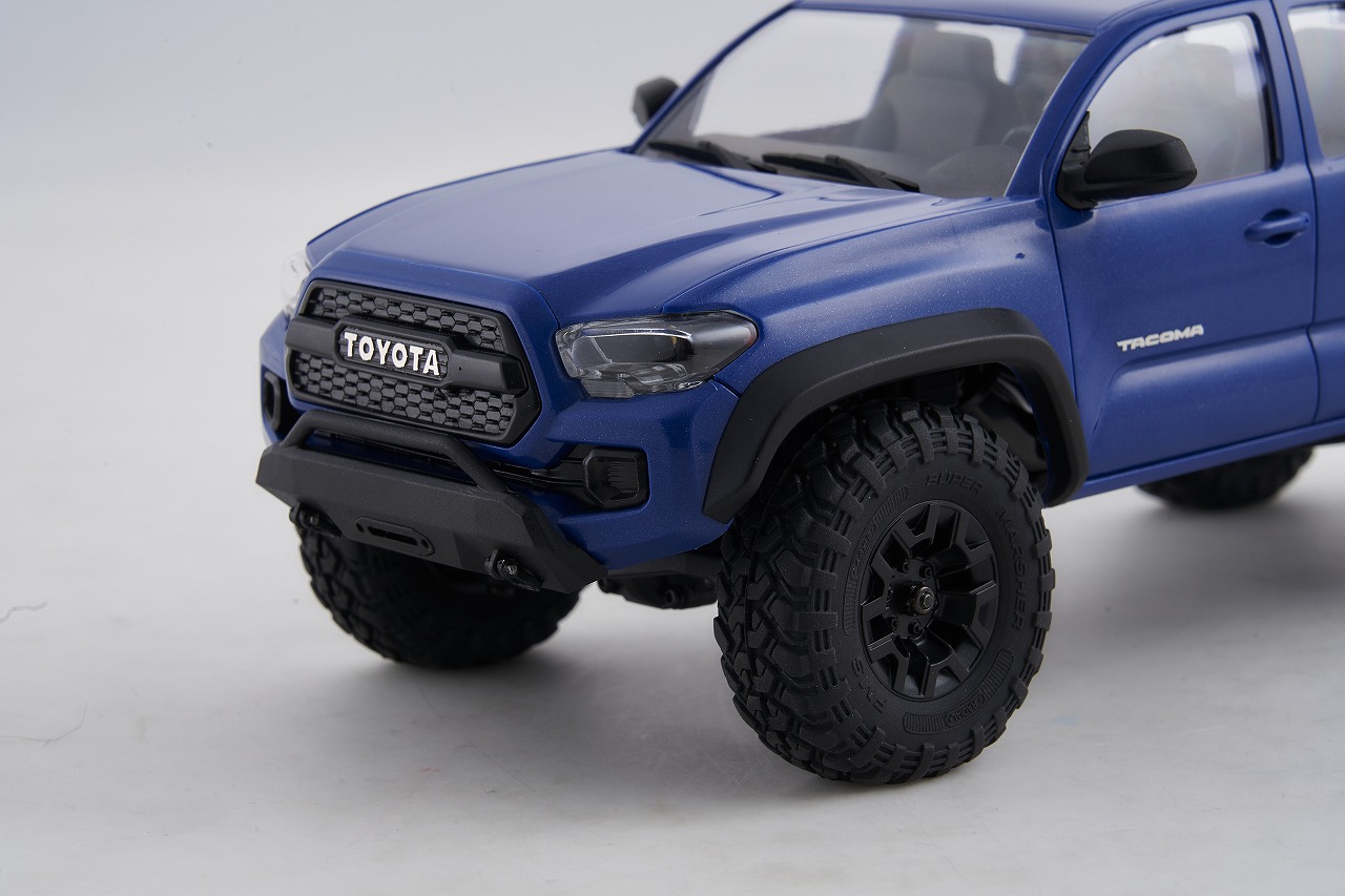 �ڼ���о��ʡ�FMSHOBBY ����FCX24M��1:24 TOYOTA TACOMA Grey�ڥ֥롼�ۥȥ西�������ޡ��饸�������֡�FMS12451RTRBU