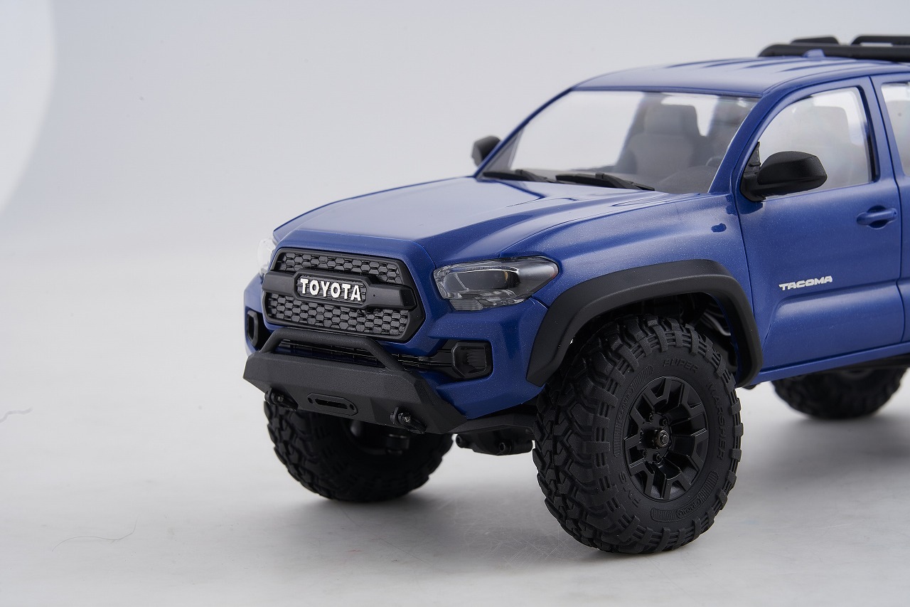 �ڼ���о��ʡ�FMSHOBBY ����FCX24M��1:24 TOYOTA TACOMA Grey�ڥ֥롼�ۥȥ西�������ޡ��饸�������֡�FMS12451RTRBU