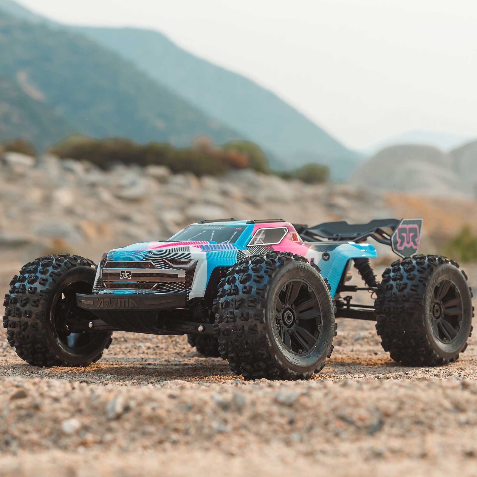 24/11/27��ARRMA���ʡ��ڼ���о��ʡۡڥץ��ܵ�Ŭǧ��Ѥߡ� 1/8 KRATON 6S V6 4X4 BLX Brushless Speed Monster Truck RTR, Blue/Pink�����֡�ARA8608V6T2��