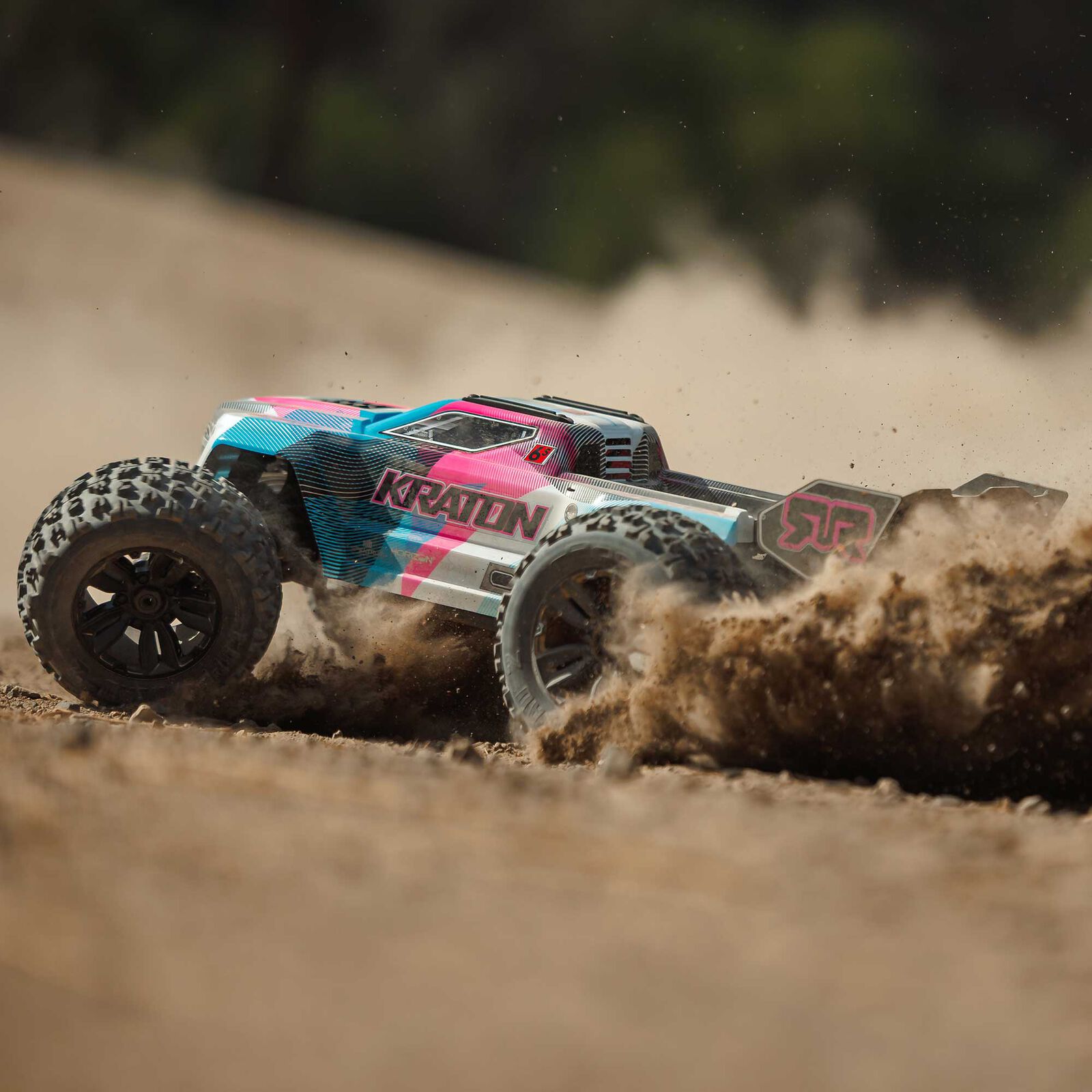 24/11/27��ARRMA���ʡ��ڼ���о��ʡۡڥץ��ܵ�Ŭǧ��Ѥߡ� 1/8 KRATON 6S V6 4X4 BLX Brushless Speed Monster Truck RTR, Blue/Pink�����֡�ARA8608V6T2��