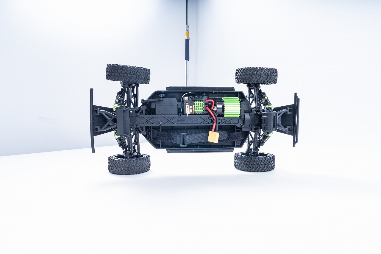 �ڼ���о��ʡ�FMSHOBBY 1/18 FSC18 FORD BRONCO EB RTR BRUSHLESS 2024���֥��󥳡ʥե����ɡ�2024�����֡�FMS11871RTR24�ڥ֥饷�⡼�������ۡ͡ڽ��Ŵ���Хåƥ꡼�դ��ޤ����