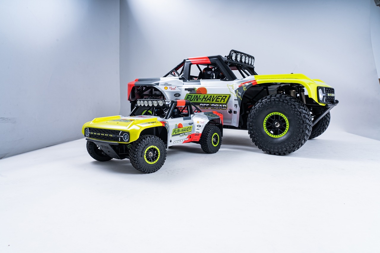 取寄対象品】FMSHOBBY 1/18 FSC18 FORD BRONCO EB RTR BRUSHLESS 2025