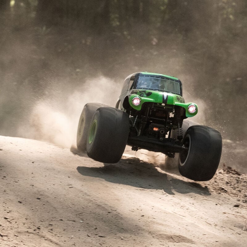 ڡ󡡡ں߸¨Ǽۡۥ饤ۥӡ LMT 4WD Solid Axle Monster Truck RTR, Grave DiggerLosi - LOS04021T1ڥ꡼ۡ