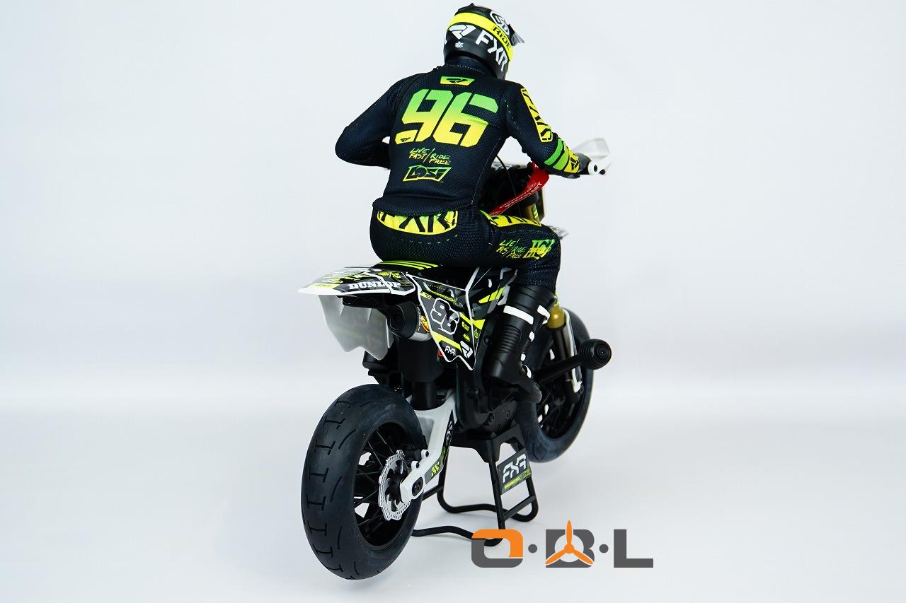 �ڼ���о��ʡ�Horizon Hobby �ץ����SM FXR��1/4 Promoto-SM FXR Supermoto Motorcycle RTR Basic, White��LOS-2272�����