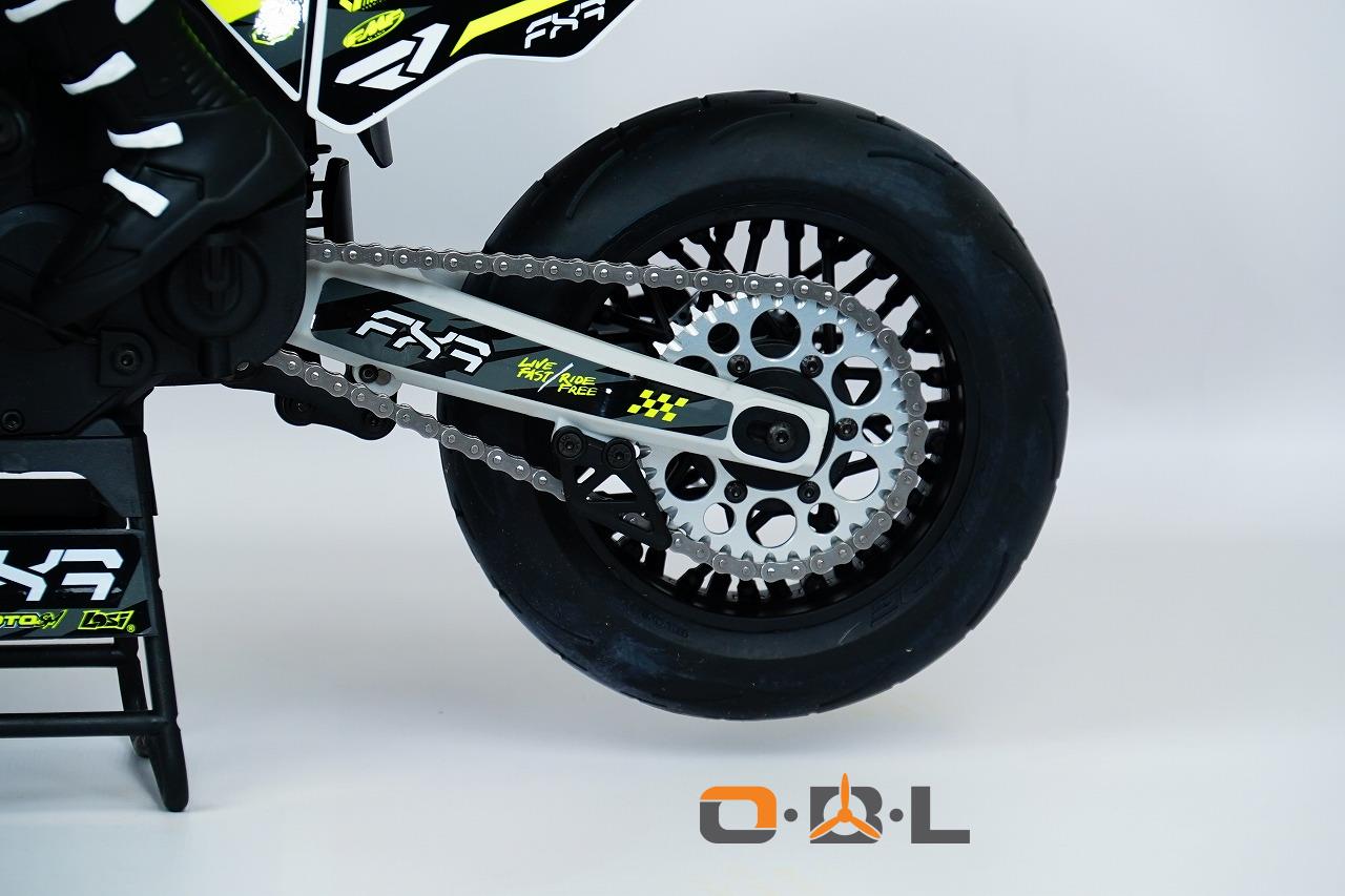 �ڼ���о��ʡ�Horizon Hobby �ץ����SM FXR��1/4 Promoto-SM FXR Supermoto Motorcycle RTR Basic, White��LOS-2272�����