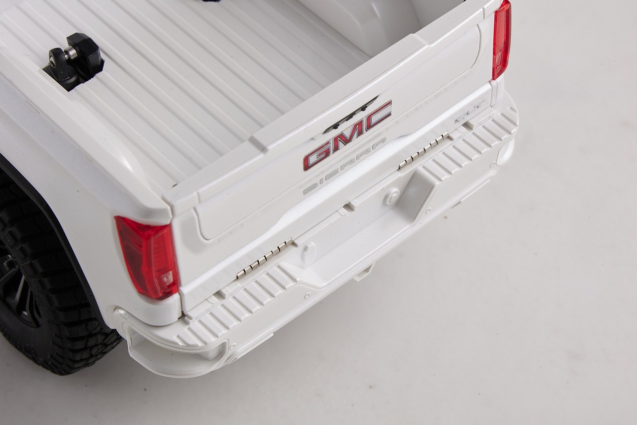 ����о��ʡ� FMS FCX18S 1:18 GMC Sierra S RTR Brushless�����֡�FMS11853RTRWH-BL