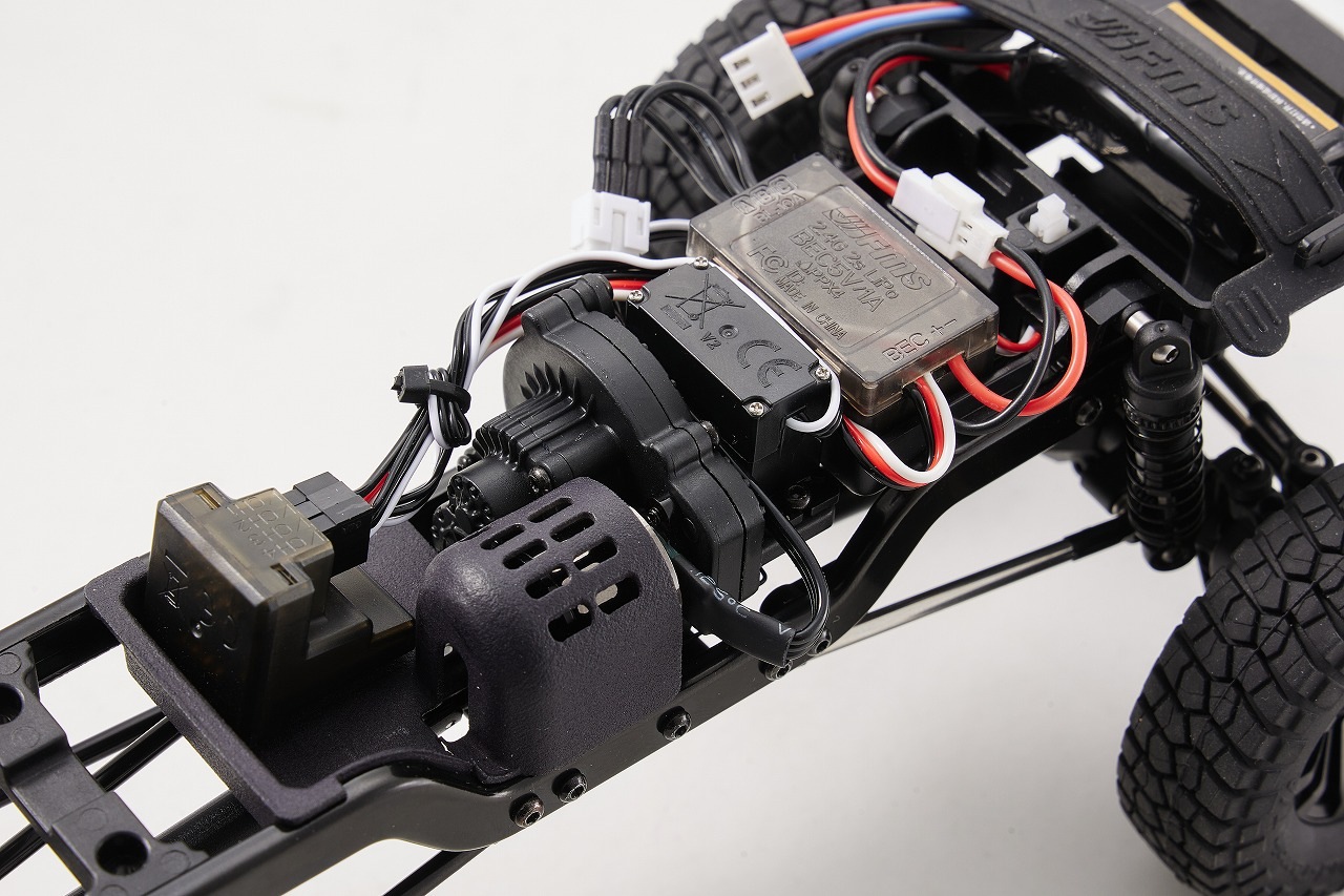 ����о��ʡ� FMS FCX18S 1:18 GMC Sierra S RTR Brushless�����֡�FMS11853RTRWH-BL