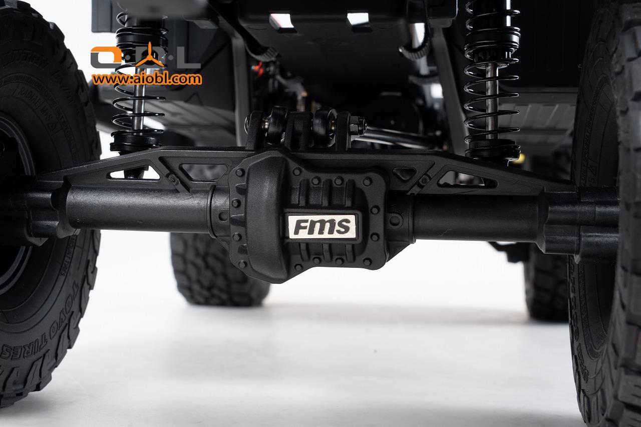����ȯ�䡡�߸�¨Ǽ�ڥ֥饷�쥹�⡼�����С�������FMS 1:10 FCX10 PRO Brushless Toyota Land Cruiser LC80 RS/�֥饷�쥹 �ȥ西 ���ɥ��롼���� LC80 RS/ ���֡����꡼��