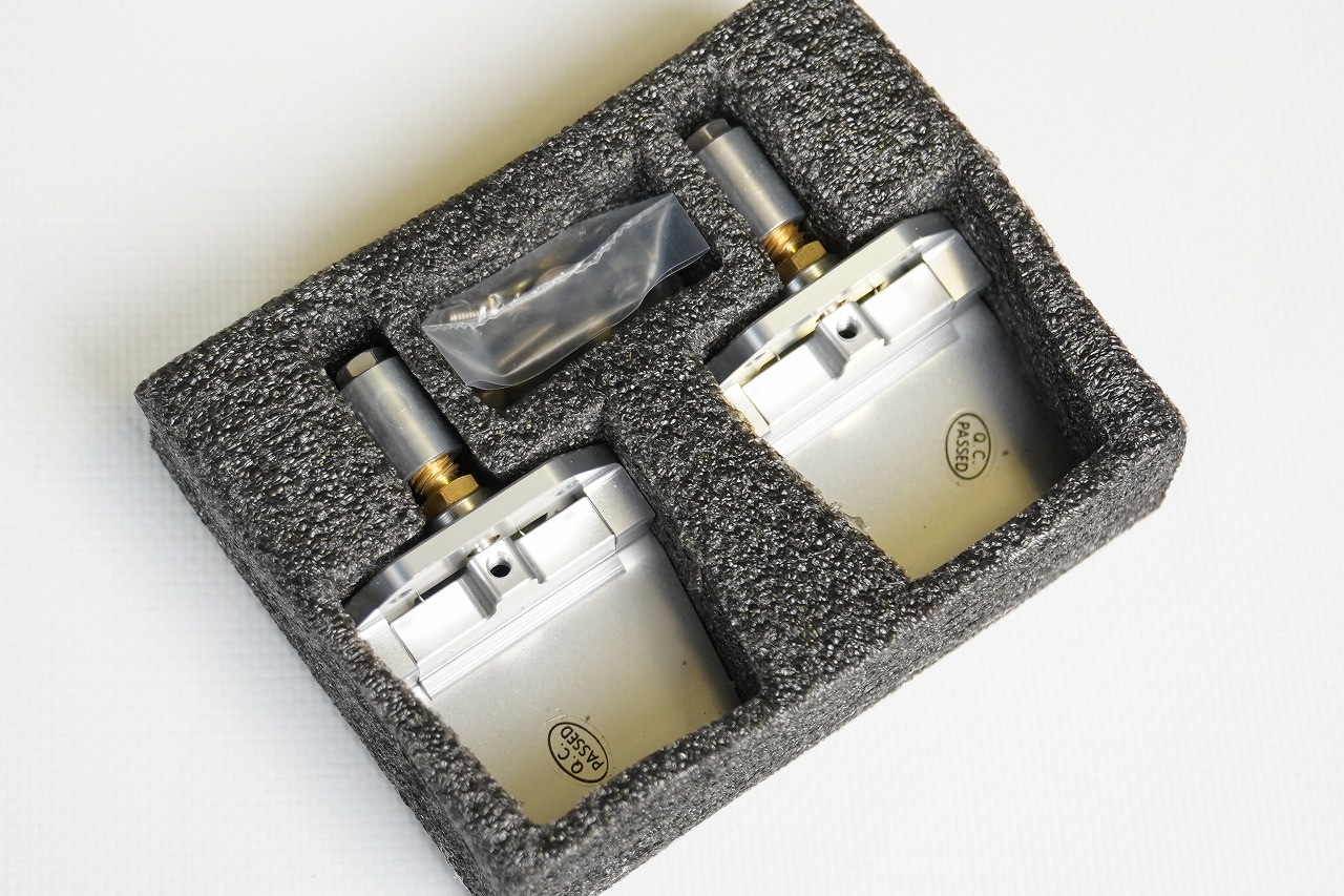 516B80 サーボ制御式トリムタブ L 50mm W 50mm H 28mm TFLHOBBY船 O・B・L株式会社