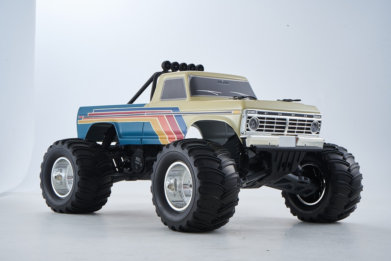 �ڼ���о��ʡ�FMS 1:10 Ford F-100 Monster Truck Brushless RS��RTR���åȡ����֡�FMS11023RSBG-BL�ʽ��Ŵ�ȥХåƥ꡼�դ��ޤ����