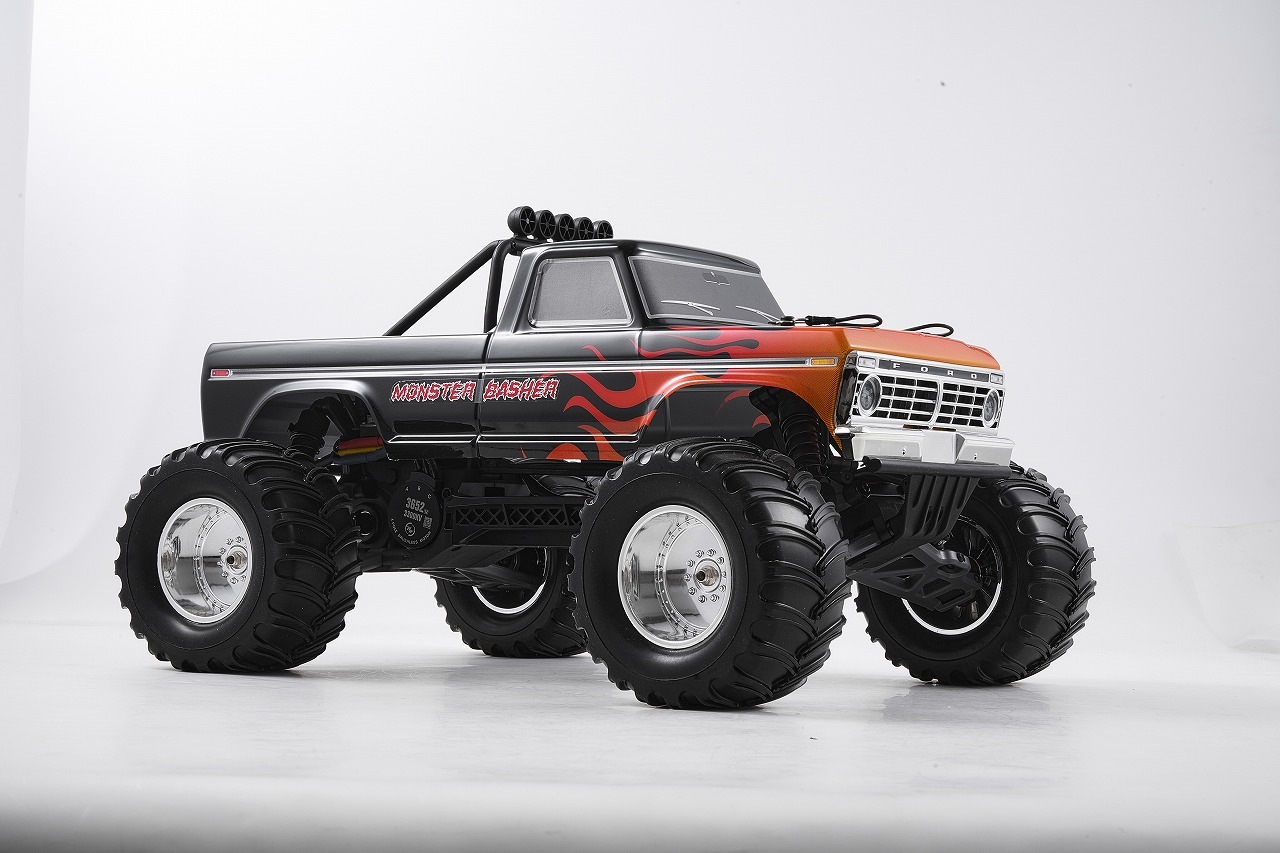 �ڼ���о��ʡ�FMS 1:10 Ford F-100 Monster Truck Brushless RS��RTR���åȡ����֡�FMS11023RSBK-BL�ʽ��Ŵ�ȥХåƥ꡼�դ��ޤ����