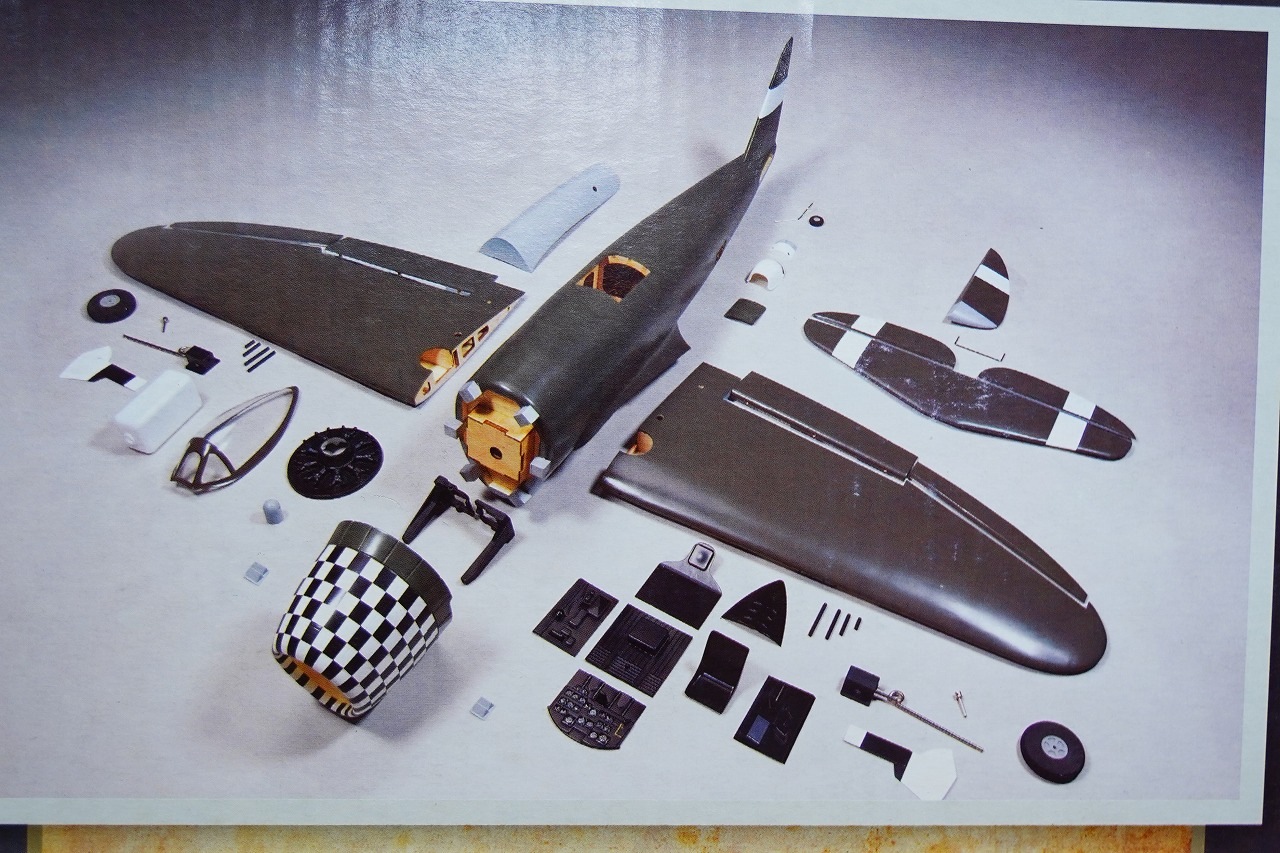 1��/Republic P-47 Thunderbolt ��1600MM/�߸�¨Ǽ�����ȯ��������Ω���å�/���󥸥󼰡ڥ��󥸥�������P-47 ��������ܥ��