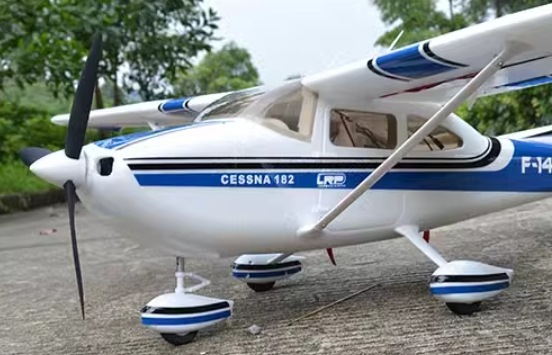 �ڥ֥롼��1��/���߸�¨Ǽ�����ȯ��PNP���å�/��ư������182 1.4M ��/Cessna 182 Skylane��/������ 182 �������졼�󡡡ڥ֥롼��