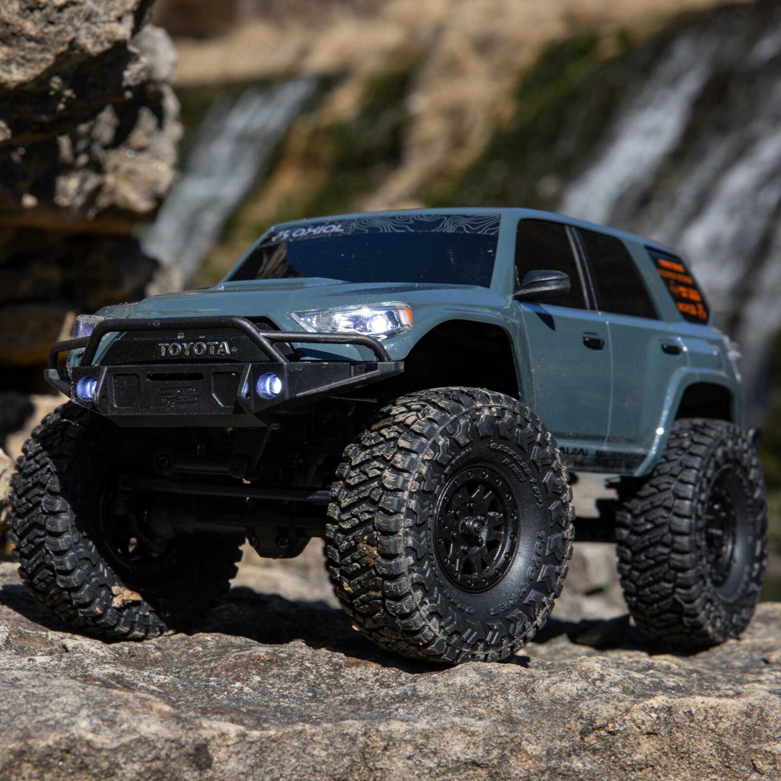 【取寄対象品】Horizon Hobby AXIALアキシャル 1/24 SCX24 Toyota 4Runner 4X4 RTR ...