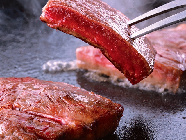 黒毛和牛　肩ロース　ステーキ用　150g×2枚