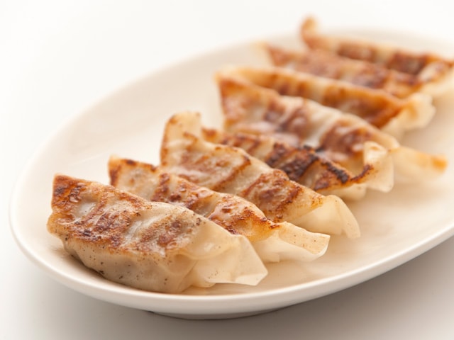 近江牛を使用した餃子　15個×3箱