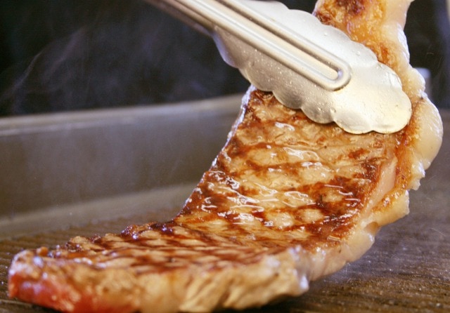 甲州ワインビーフ　サーロインステーキ 200g×2枚