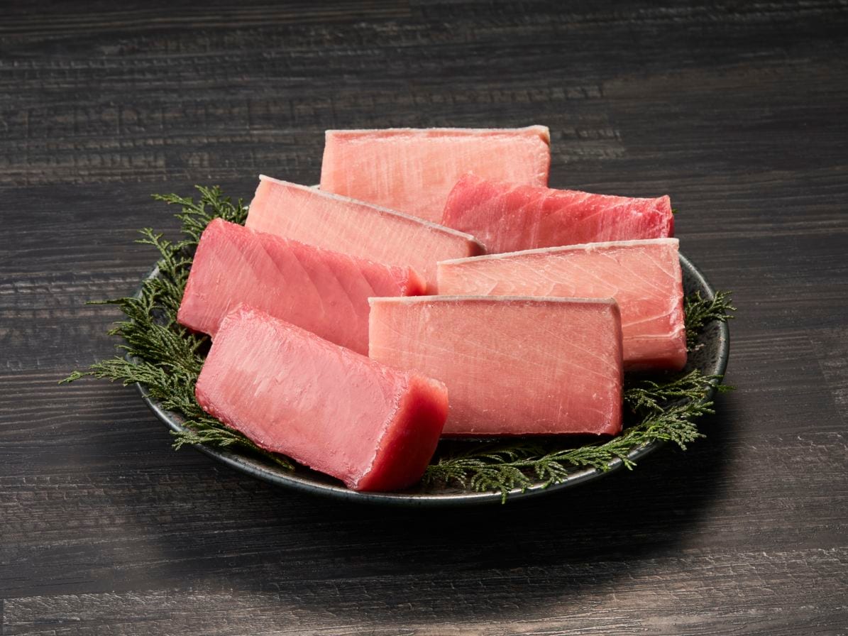 【三浦三崎港】天然目鉢まぐろ中とろ赤身1kgブロック【TMB-001】