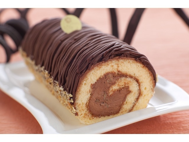 生しょこらモンブランロール(長さ18cm、直径約10cm)