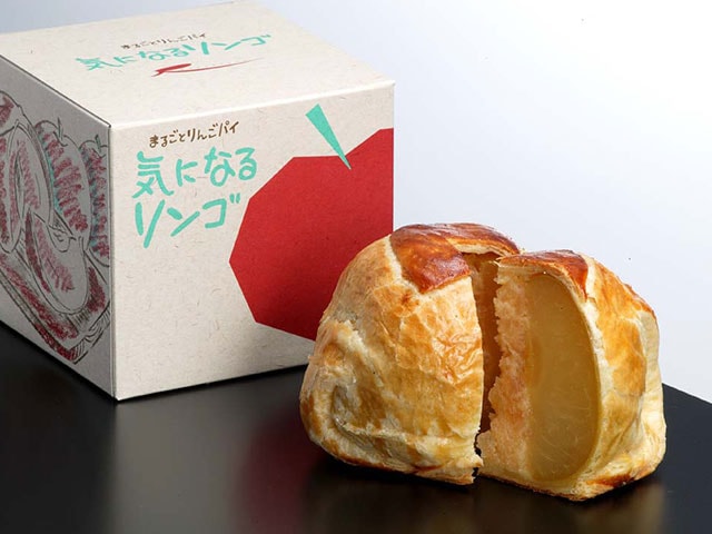 気になるリンゴ　4個