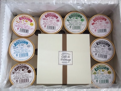 十勝野フロマージュ　特選　アイスクリーム&チーズケーキセット