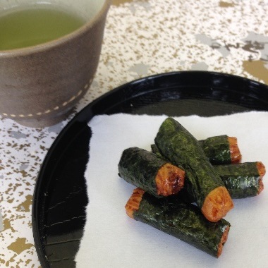 【あられ/おかき】　にしき巻 (70ｇ)