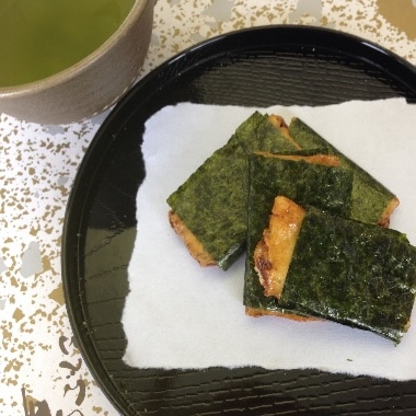 【あられ/おかき】　みどり巻 (60ｇ)