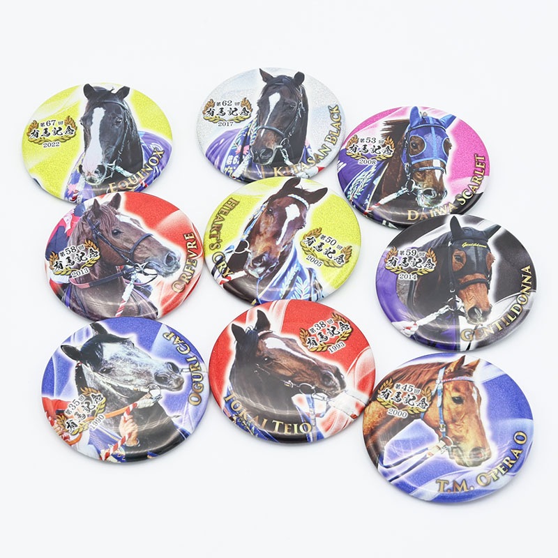有馬記念ザ・レジェンド缶バッジ | すべての商品 | ターフィー通販クラブ