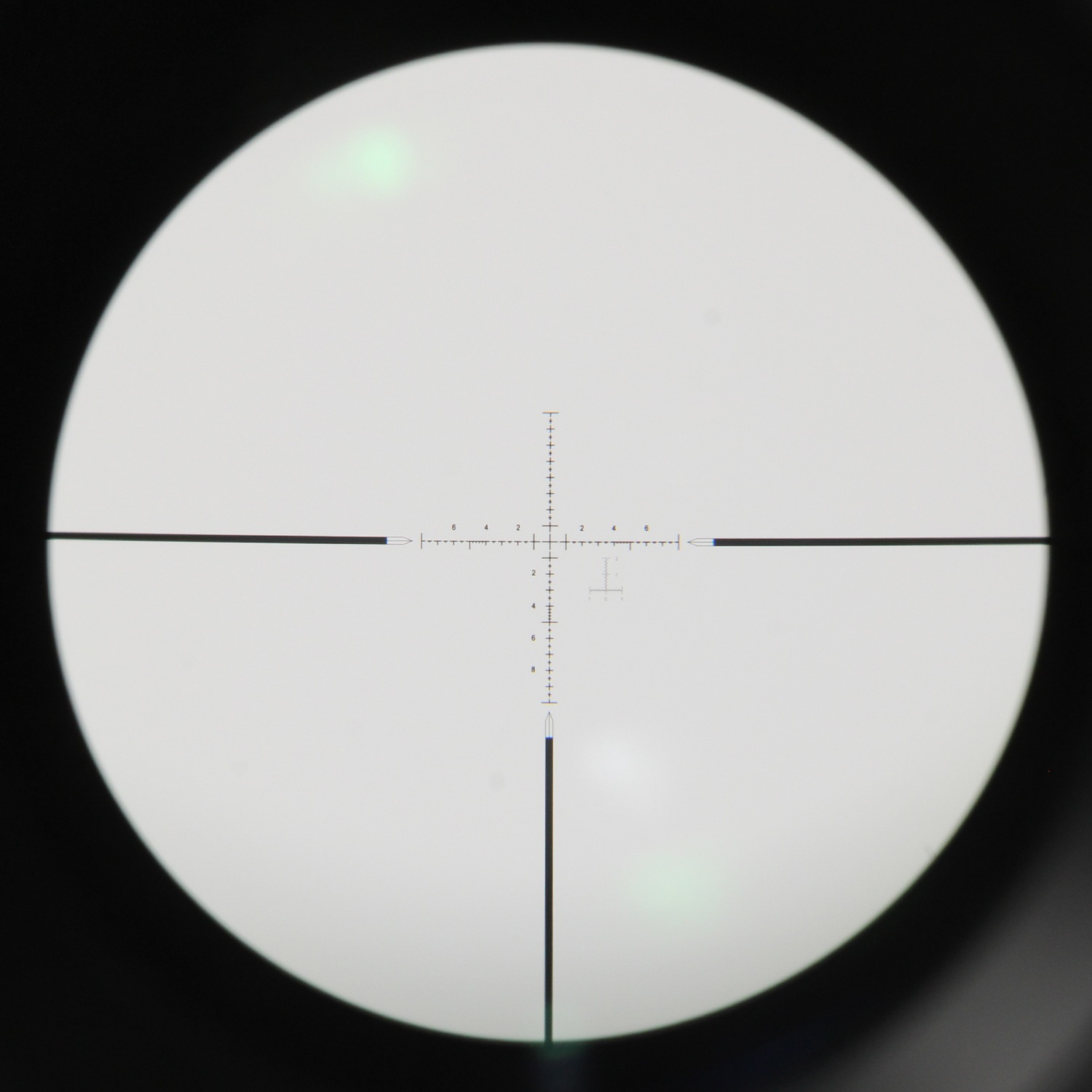 Holy Warrior NightForce NXSタイプ 5.5-22x56 スコープ Black | Holy