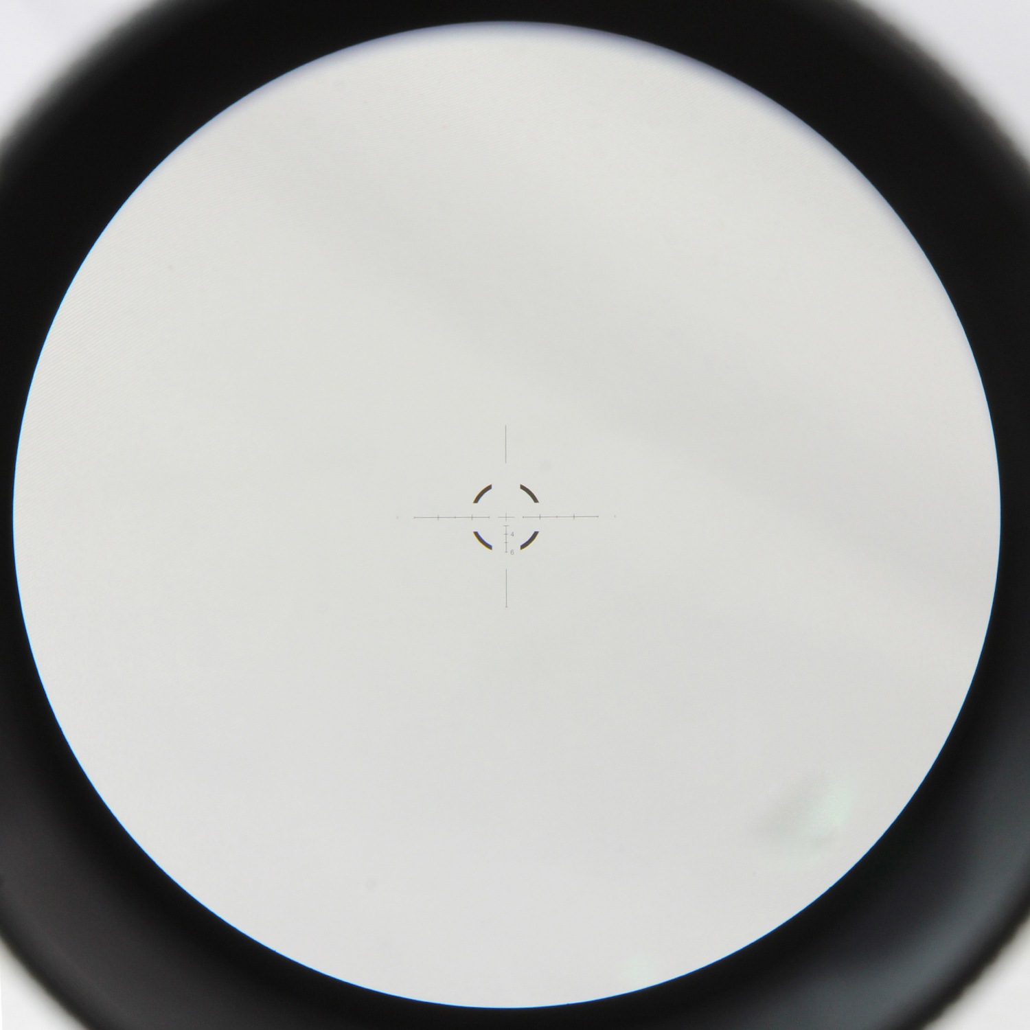 Holy Warrior VCOGタイプ 1-6x24スコープ Black | Holy Warrior