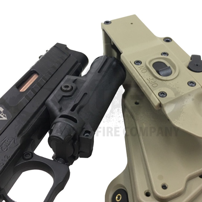 (サイレンサー対応)Rapid Deployホルスター&XH35ライト サイレンサー対応)Rapid Deployホルスター&XH35ライト - メルカリ