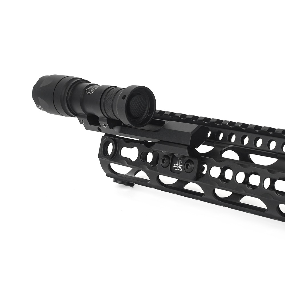 Haley Strategic Thorntailタイプ オフセットライトマウント ロング M-LOK & Keymod用 Black