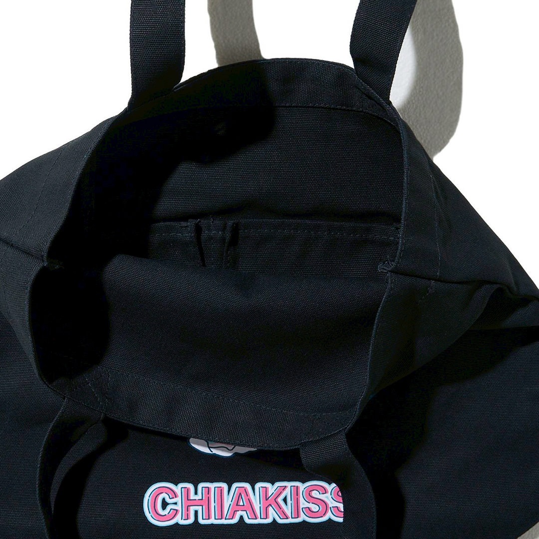 CHIAKISS ブラック Mサイズ トレーナー　小林千晃 CHIAKISS×およ 好吃 TOTE BAG【BLACK】｜ULATAKALAKA