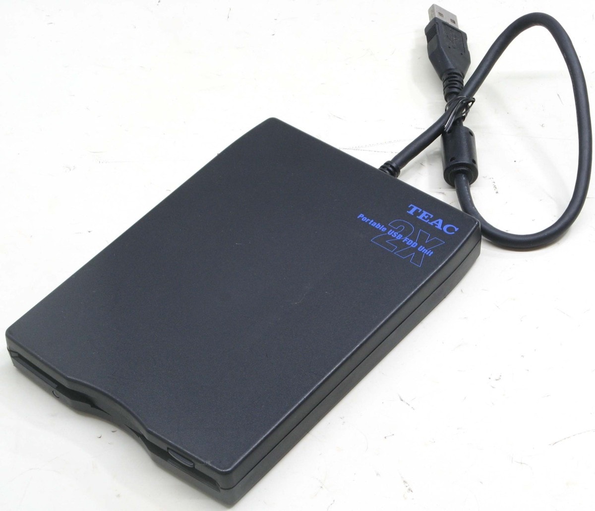 TEAC 3.5インチ外付けフロッピーディスクドライブ FD-33W