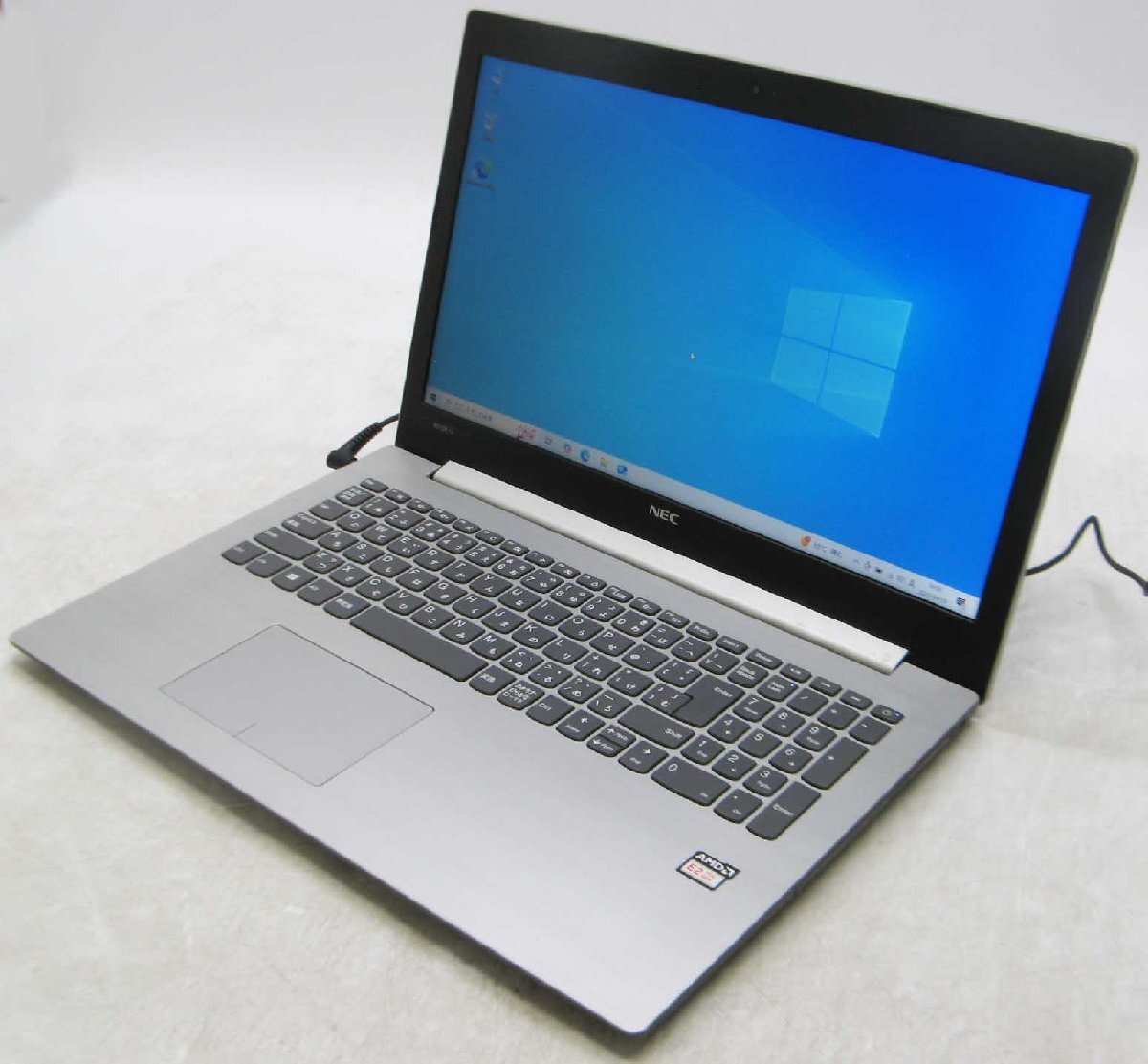 美品】NEC Lavie HDD ノートPC Windows10 Home