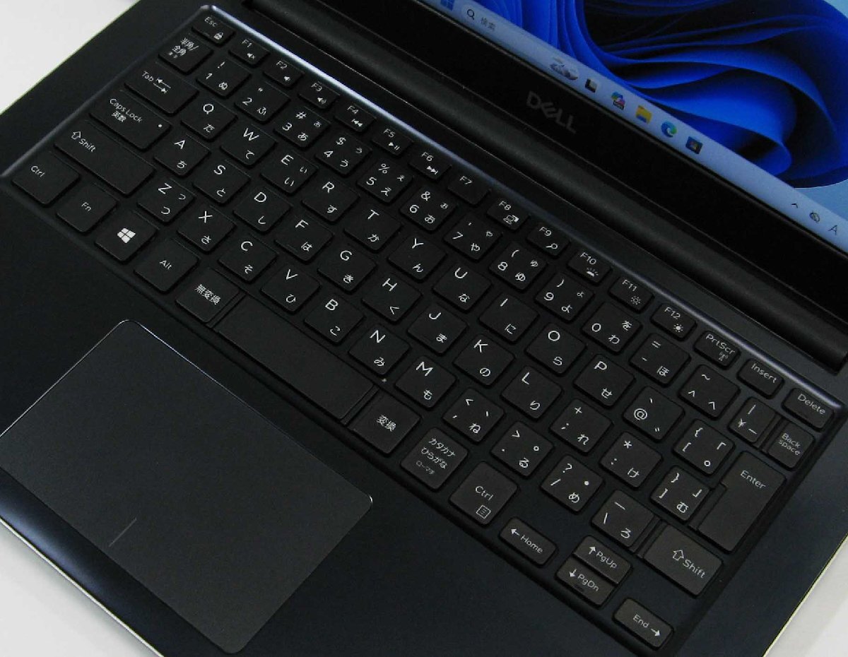 A3-2640/DELL Vostro 13 5370-1800FHD Core i7 ��8���� SSD Radeon 530 ��Ȣ Windows 11 ��� �Ρ��� �ѥ�����