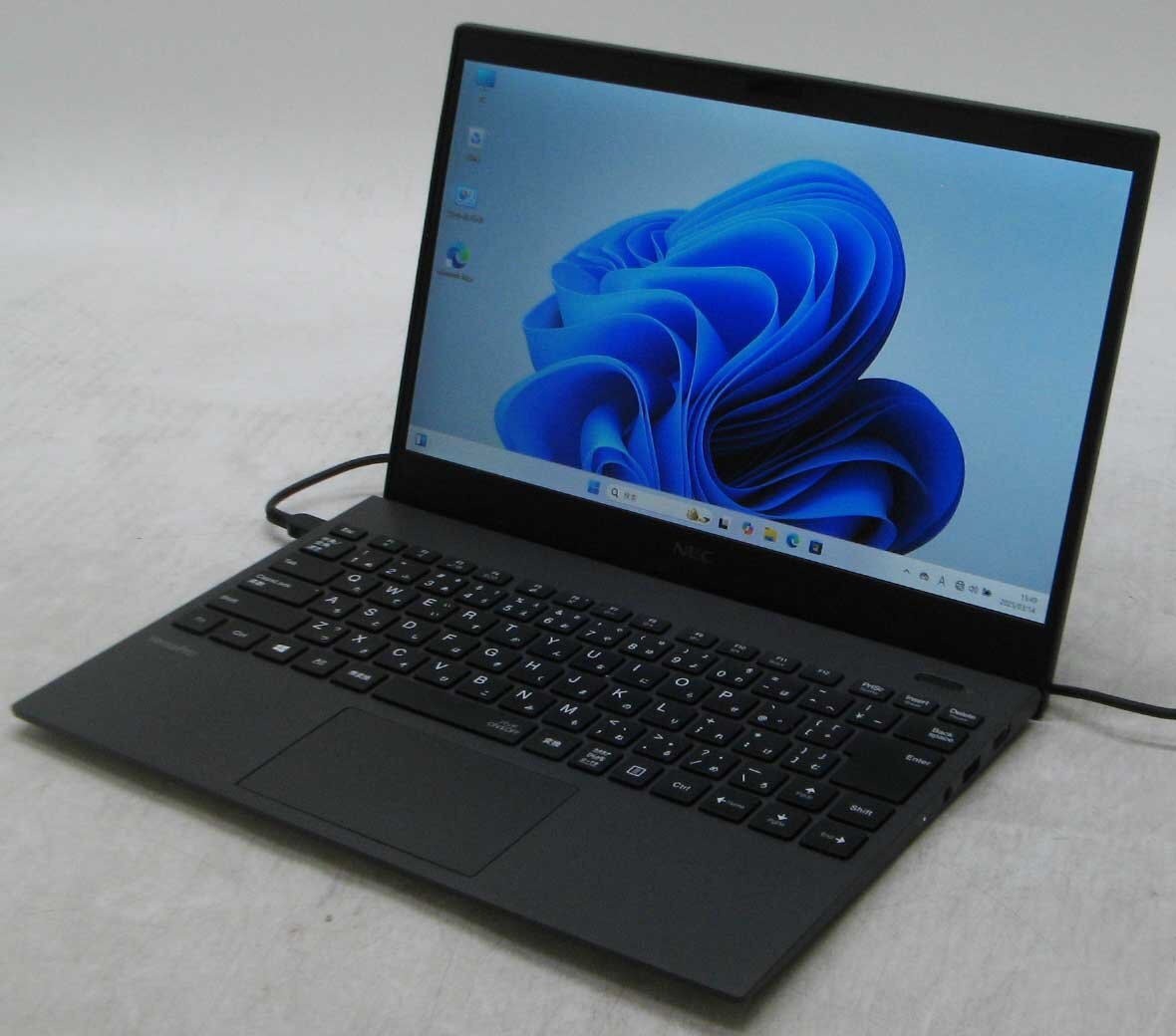 超軽量‼️NEC VersaPro☘Core i7☘️第10世代☘️ノートパソコン 超軽量‼️NEC VersaPro☘Core i7☘️第10世代☘️ノートパソコン